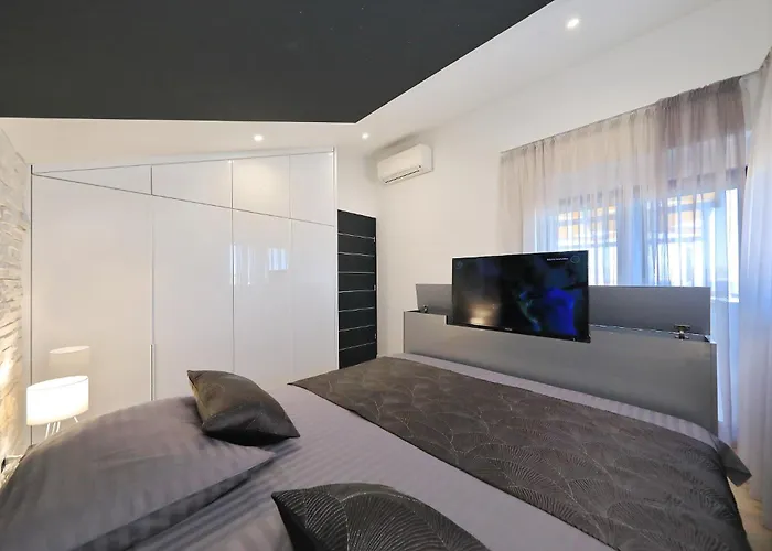 Apartment By The Sea Kali, Ugljan - 24314