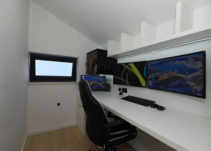 Apartment By The Sea Kali, Ugljan - 24314 *