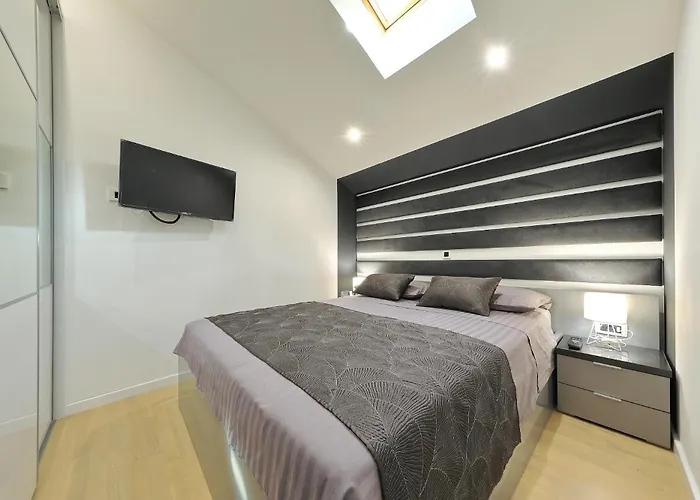 By The Sea Kali, Ugljan - 24314 Apartment Kali