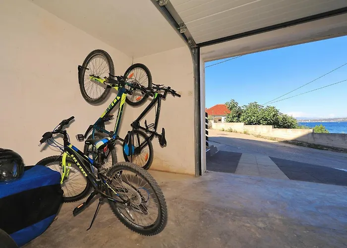 By The Sea Kali, Ugljan - 24314 Apartment